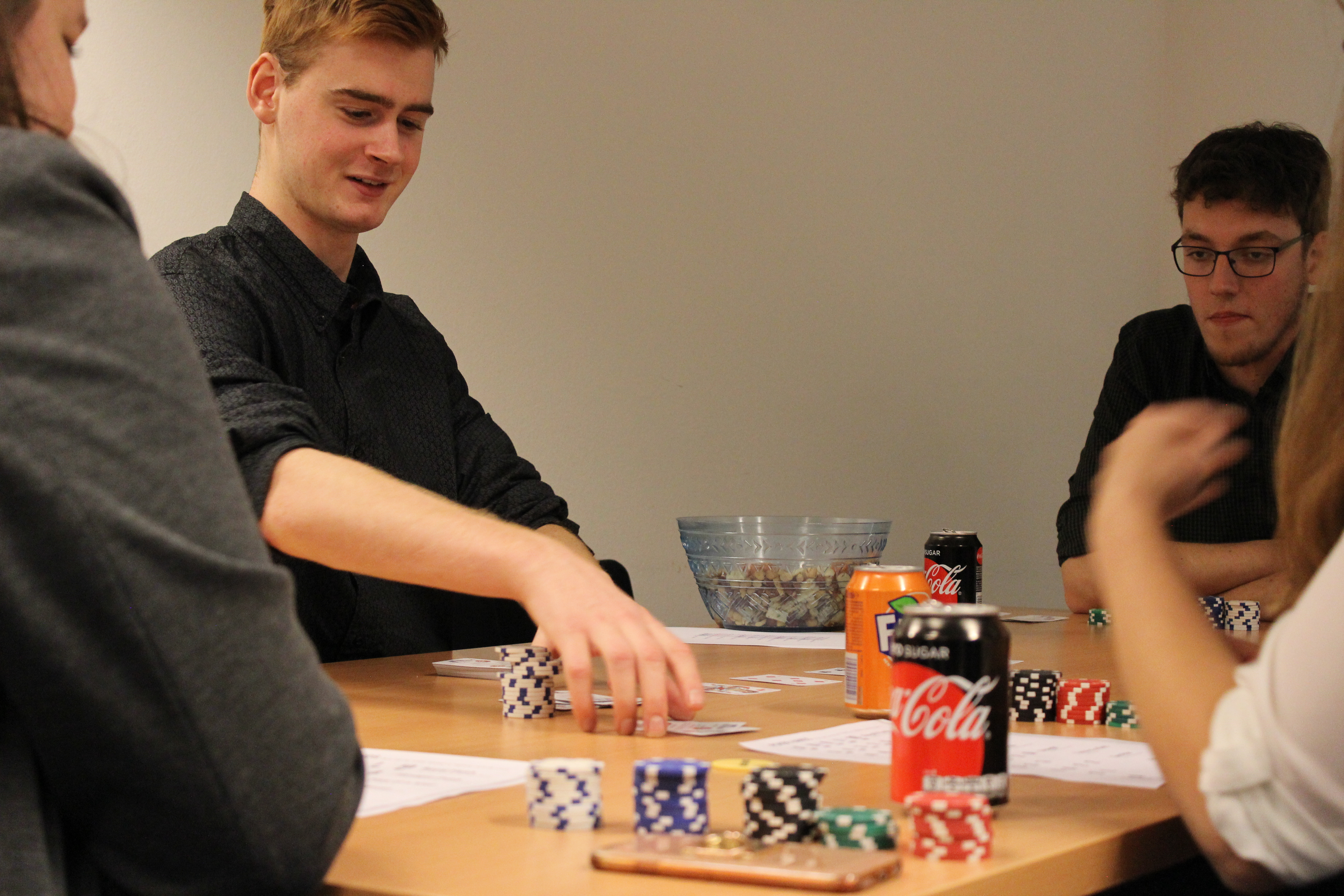 Picture depcicting a poker evening